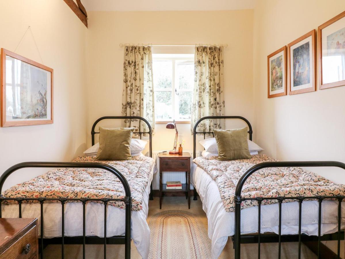 Bellamour End Cottage Rugeley Buitenkant foto